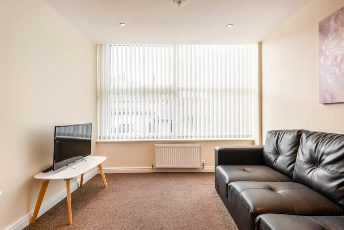 Bright 1 Bedroom Budget Flat In Central Pontefract Εξωτερικό φωτογραφία